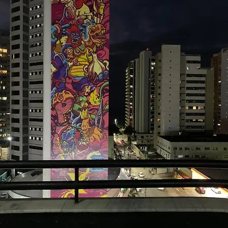 Novo! Espacoso 2 Qts, Ampla Varanda Perto Do Mar Apartamento