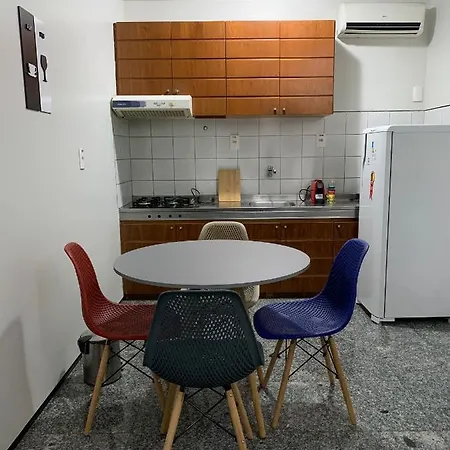 Novo! Espacoso 2 Qts, Ampla Varanda Perto Do Mar Apartamento *